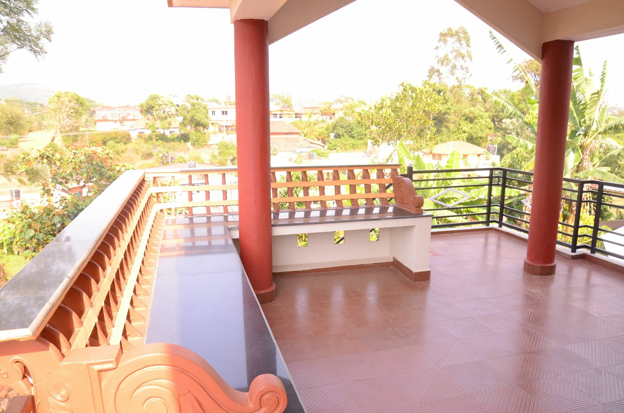 Coorg Girinivas Deluxe Homestay-Wi-Fi 马迪凯里 外观 照片